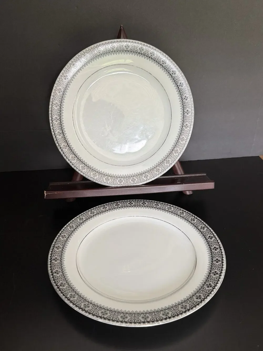 Vintage Noritake Segovia 2216 Salad Plates 8 3/8” Platinum Trim Set of 2